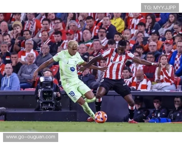 巴萨3-0完胜毕尔巴鄂竞技,西超杯半决赛展现冠军相 巴萨3-0完胜毕尔巴鄂竞技,西超杯半决赛展现冠军相