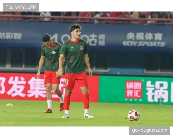 山东泰山年轻球员王昊斌租借广州豹，阿卜杜肉苏力转会河南